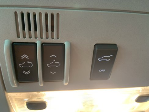 Used 2013 Cadillac Escalade Premium image 35