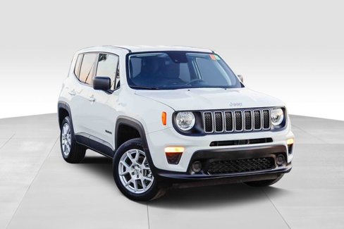Certified 2023 Jeep Renegade Latitude image 2
