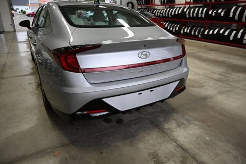 Used 2023 Hyundai Sonata SEL w/ Preferred Accessory Package image 7