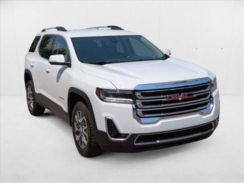 Used 2023 GMC Acadia SLT image 3