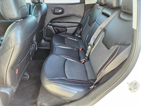 Used 2019 Jeep Compass Trailhawk image 17