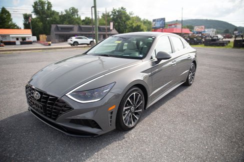 Used 2022 Hyundai Sonata Limited image 7