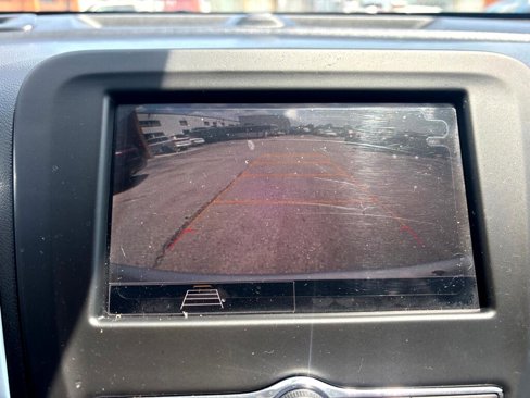 Used 2022 Chevrolet Equinox LT image 58