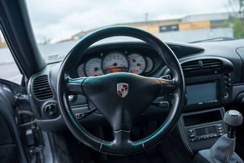 Used 2003 Porsche 911 Carrera 4S image 18