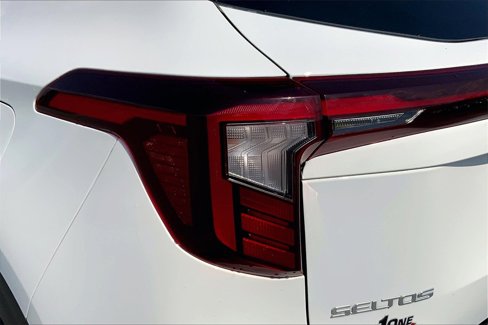 Used 2024 Kia Seltos S image 30