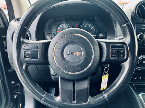 Used 2013 Jeep Compass Latitude w/ Sun/Sound Group image 15