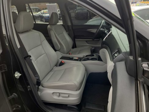 Used 2017 Honda Pilot EX-L image 12
