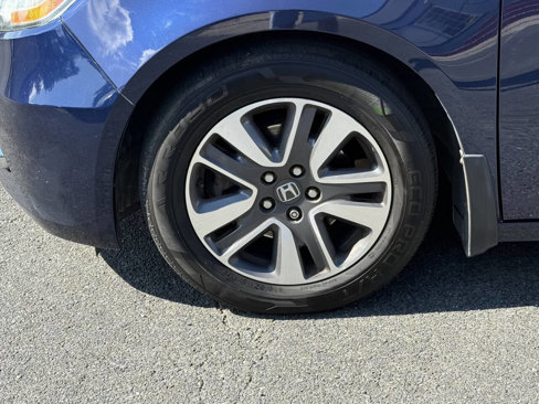Used 2014 Honda Odyssey Touring image 11