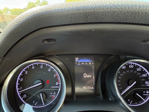 Used 2019 Toyota Camry SE image 16