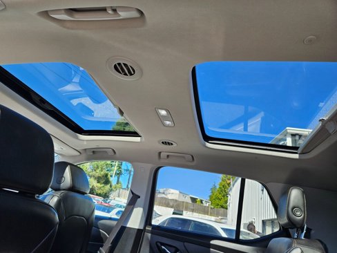 Used 2018 Chevrolet Traverse LT image 20