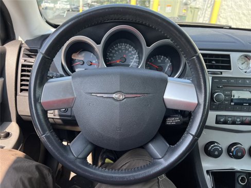 Used 2010 Chrysler Sebring Touring w/ Special Touring Group image 10