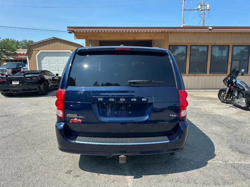 Used 2015 Dodge Grand Caravan R/T w/ Driver Convenience Group image 4