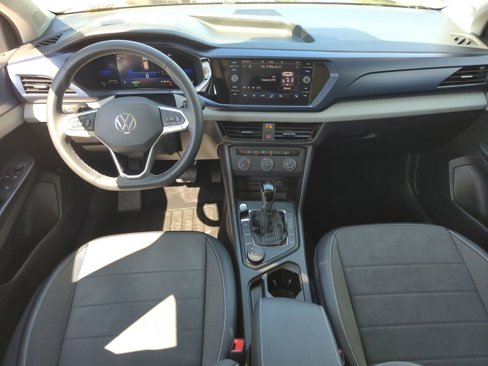 Used 2022 Volkswagen Taos SE image 18
