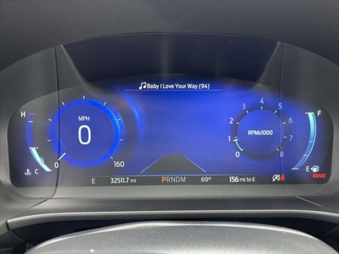 Used 2020 Ford Escape Titanium image 25