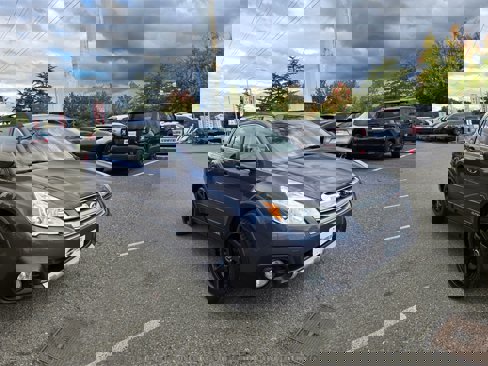 Used 2014 Subaru Outback 2.5i Premium image 3