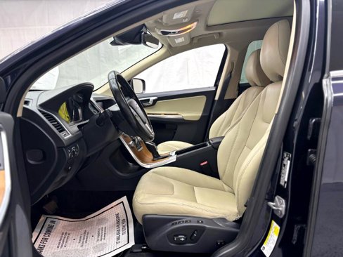 Used 2017 Volvo XC60 T5 Inscription w/ Preferred Option Package image 15