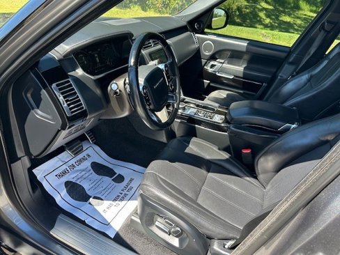 Used 2015 Land Rover Range Rover Supercharged image 9