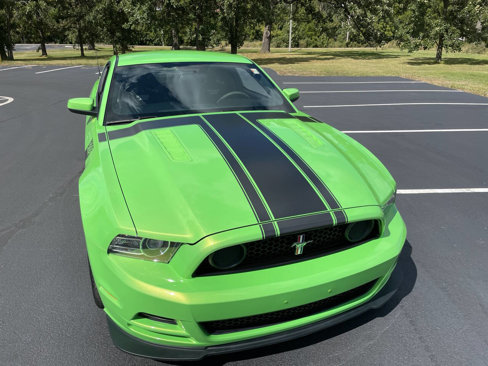 Used 2013 Ford Mustang Boss 302 w/ Boss 302 Accessory Pkg image 40
