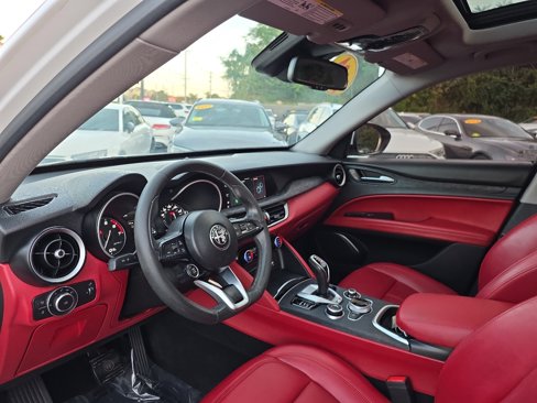 Used 2021 Alfa Romeo Stelvio Sprint w/ Sun & Sound Package image 22