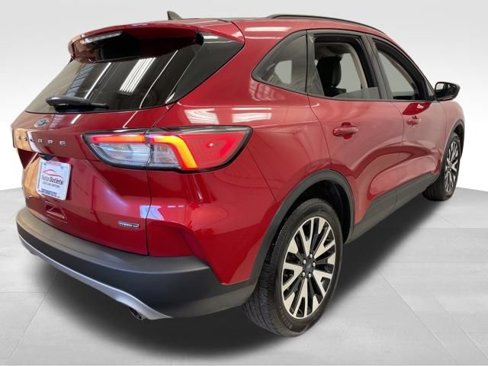 Used 2020 Ford Escape SE Sport image 7