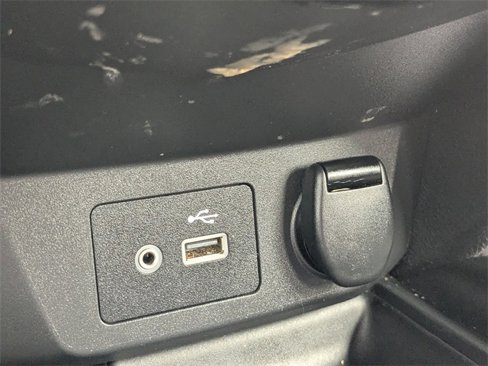 Used 2019 Nissan Rogue SL w/ Premium Package image 22