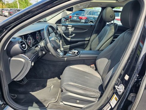 Used 2017 Mercedes-Benz E 300 4MATIC image 16
