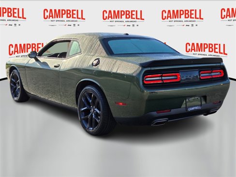 Used 2021 Dodge Challenger SXT w/ Blacktop Package image 5