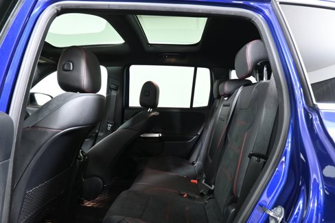 Used 2021 Mercedes-Benz GLB 250 4MATIC image 7