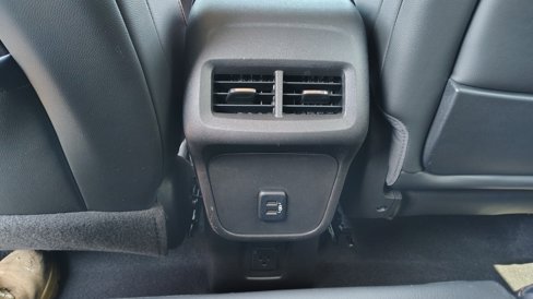 Used 2018 GMC Terrain SLT w/ Preferred Package image 38