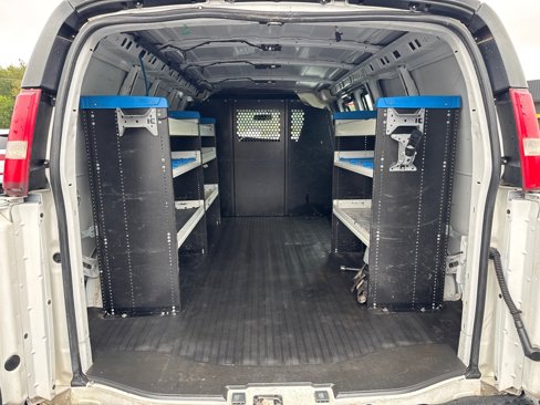 Used 2019 Chevrolet Express 2500 w/ Driver Convenience Package image 9