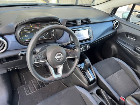 Used 2023 Nissan Versa SV image 31