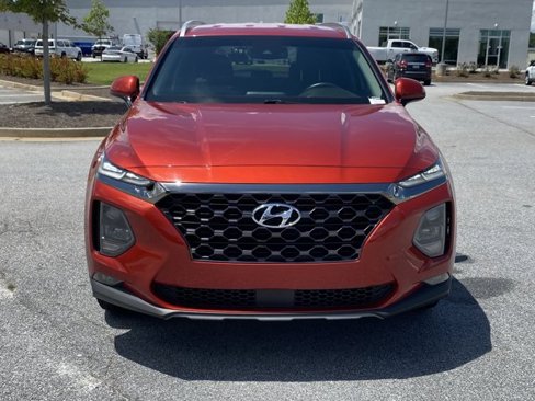 Used 2019 Hyundai Santa Fe SEL image 2