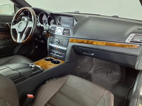 Used 2016 Mercedes-Benz E 400 Coupe w/ Premium 2 Package image 7