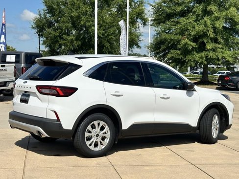 Used 2023 Ford Escape Active image 27