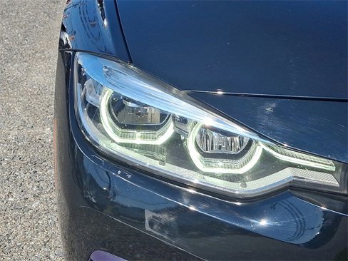 Used 2018 BMW 330i xDrive Sedan image 9