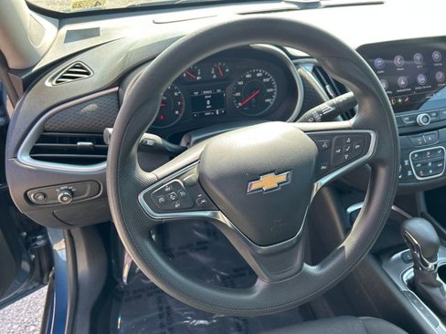 Used 2024 Chevrolet Malibu LT image 15