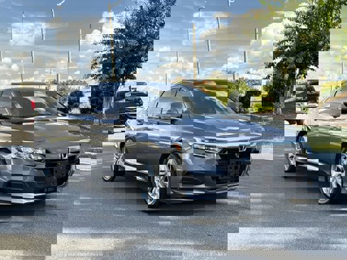 Used 2020 Honda Accord LX image 7