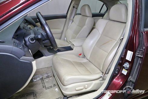 Used 2010 Acura TSX Sedan image 4