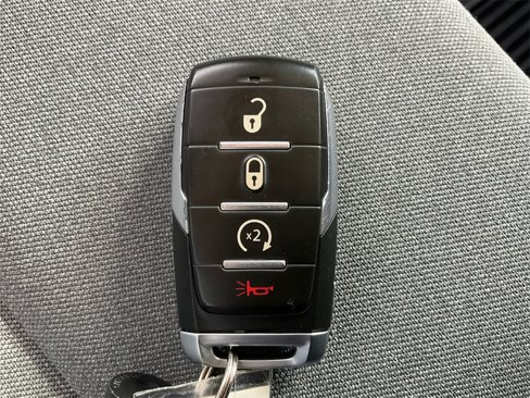 Used 2019 RAM 1500 Big Horn image 30