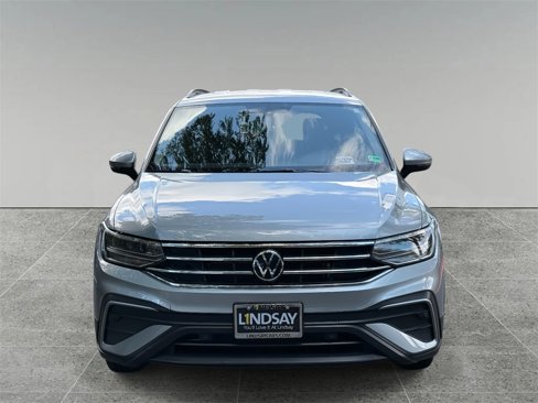 Used 2023 Volkswagen Tiguan S image 8