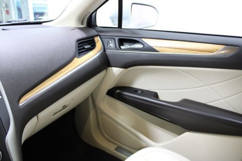 Used 2015 Lincoln MKC AWD w/ Equipment Group 101A Select image 50