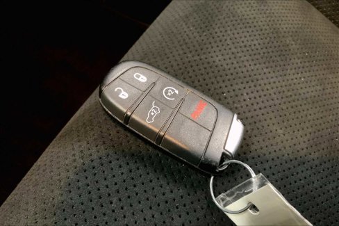 Used 2018 Jeep Grand Cherokee Trailhawk image 18
