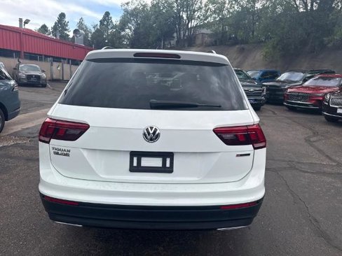 Used 2020 Volkswagen Tiguan S image 6