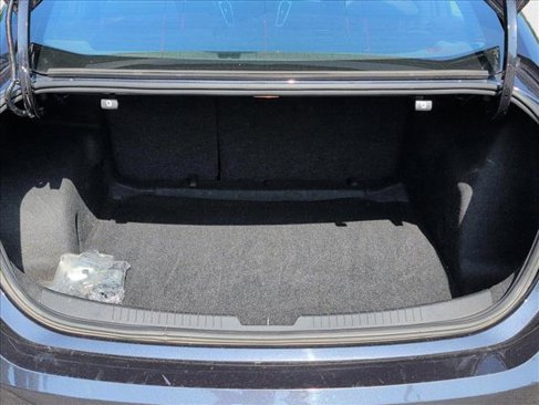 Used 2023 Chevrolet Malibu LT image 6