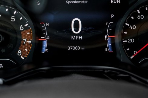 Used 2022 Jeep Compass Latitude image 3