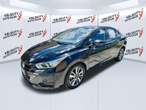 Used 2023 Nissan Versa SV image 7