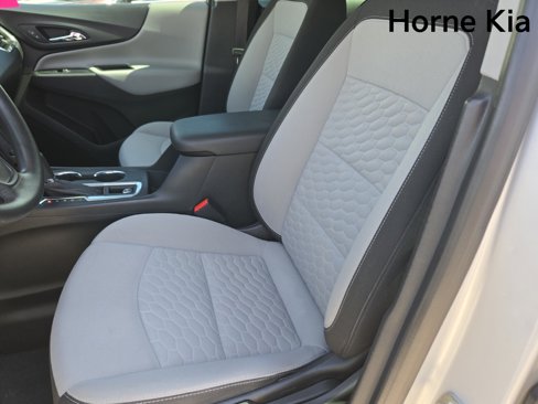 Used 2018 Chevrolet Equinox LS image 19
