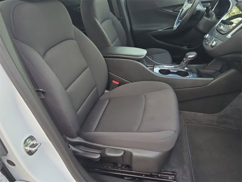 Certified 2022 Chevrolet Malibu RS image 29