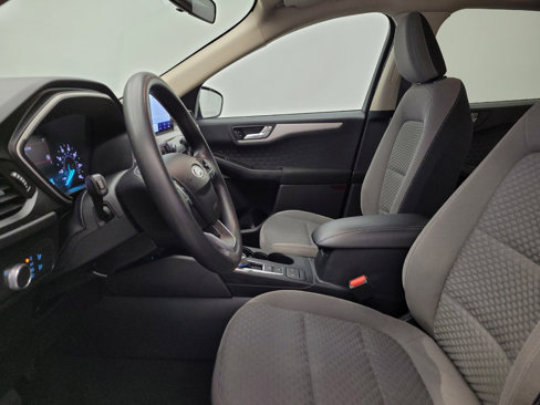 Used 2020 Ford Escape SE image 17