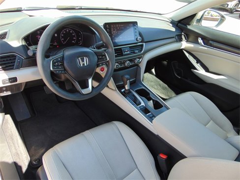 Used 2019 Honda Accord EX image 11